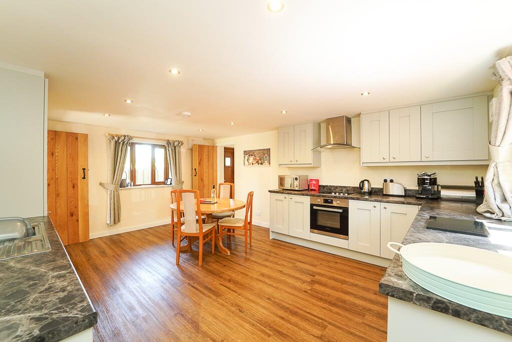  Middle Stoughton, Wedmore, BS28 photo 4