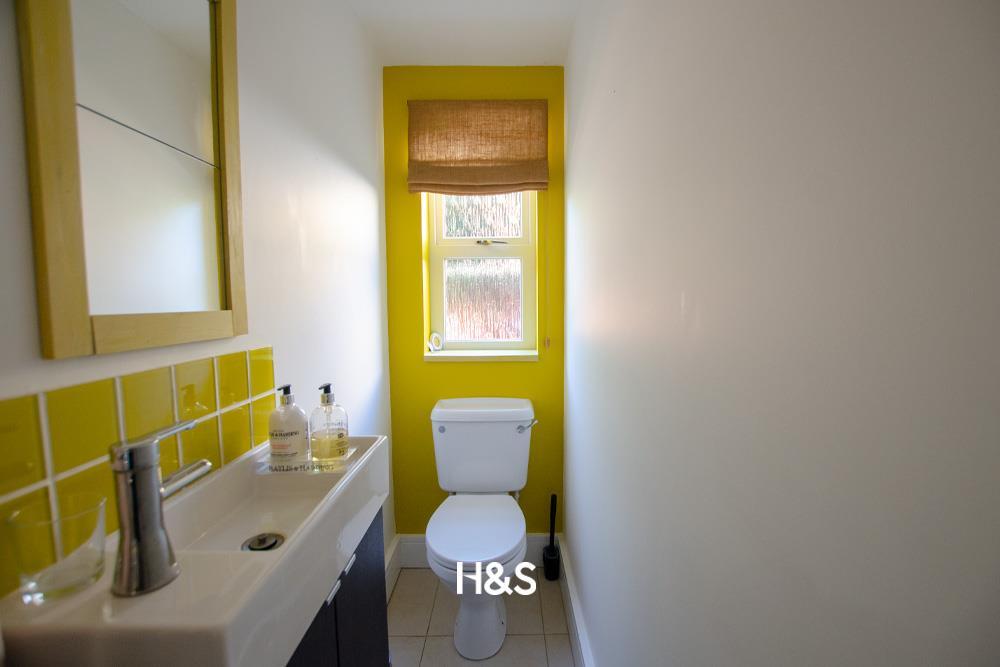 Additional image 17 of Dickens Heath Road, Shirley