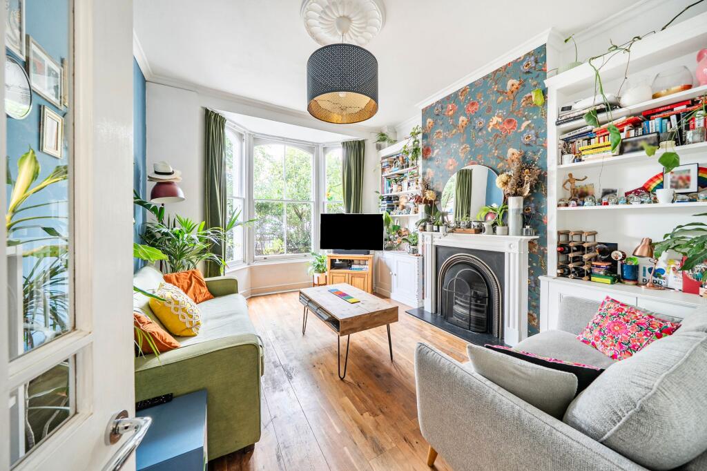 Main image of property: Arthur Road, London, N7
