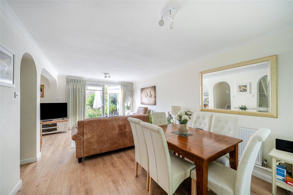 House in Bromley - View 4