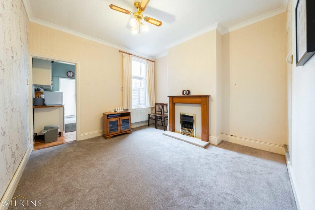 House in Sutton Coldfield, Maney - View 5