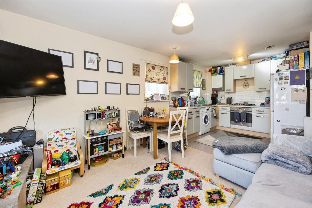 Apartment in Ashford, Stanhope - View 3