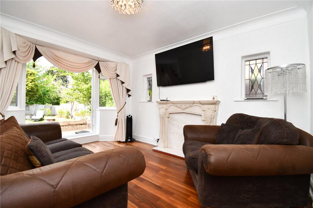 Grosvenor Place, Prenton photo 4