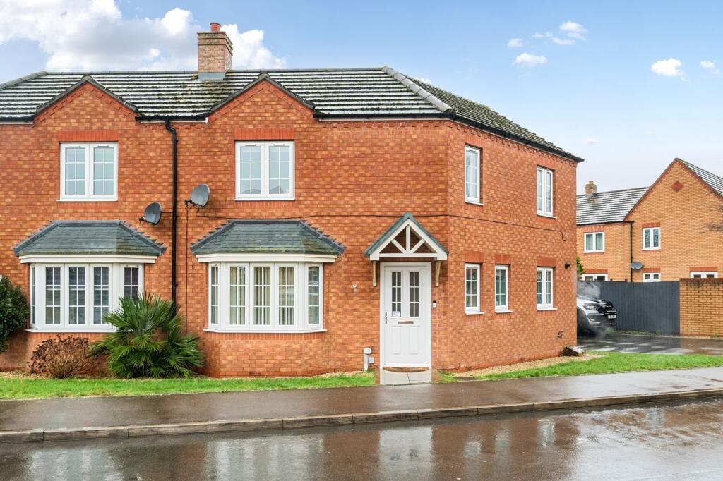 Main image of property: Cornflower Drive, Evesham, Worcestershire, WR11