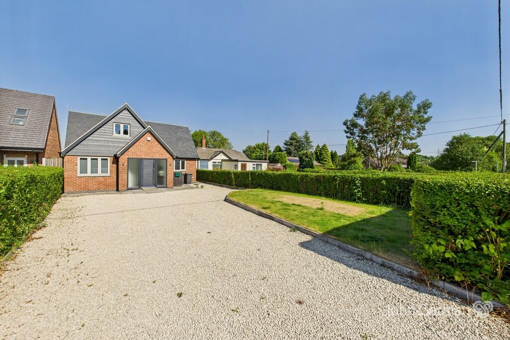 3-bed detached on Lower Moor Road, Coleorton, £500,000