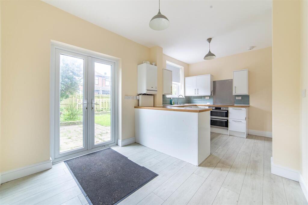 House in Newcastle upon Tyne, Tyne and Wear - View 2