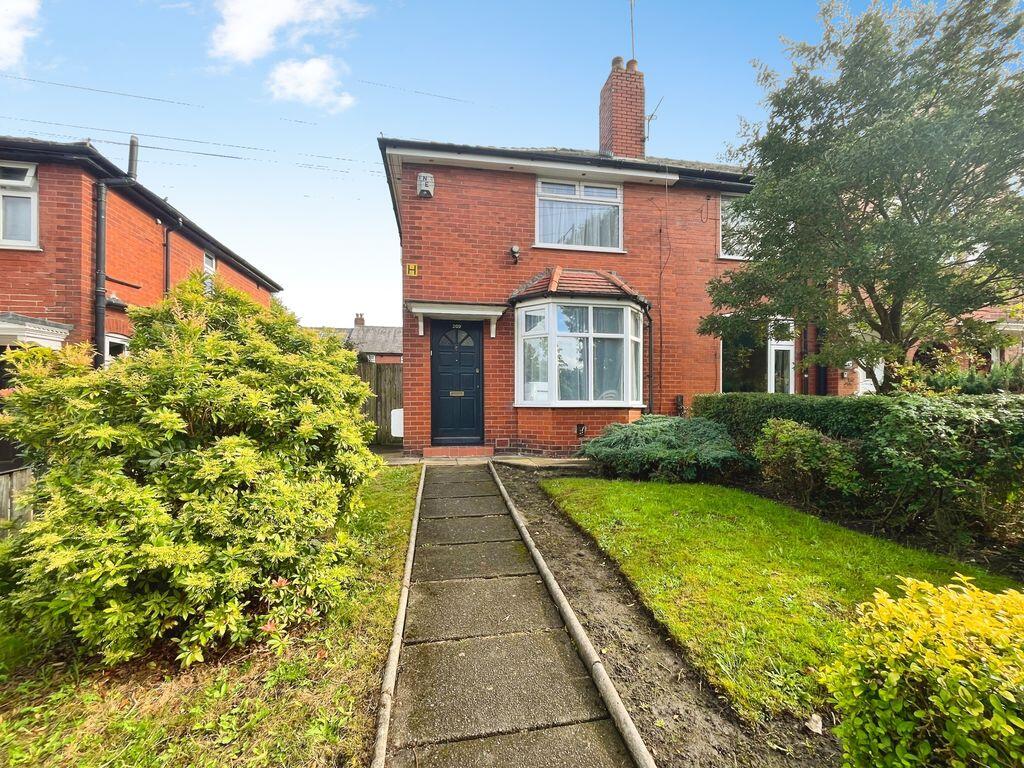 Main image of property: Long Lane, Breightmet