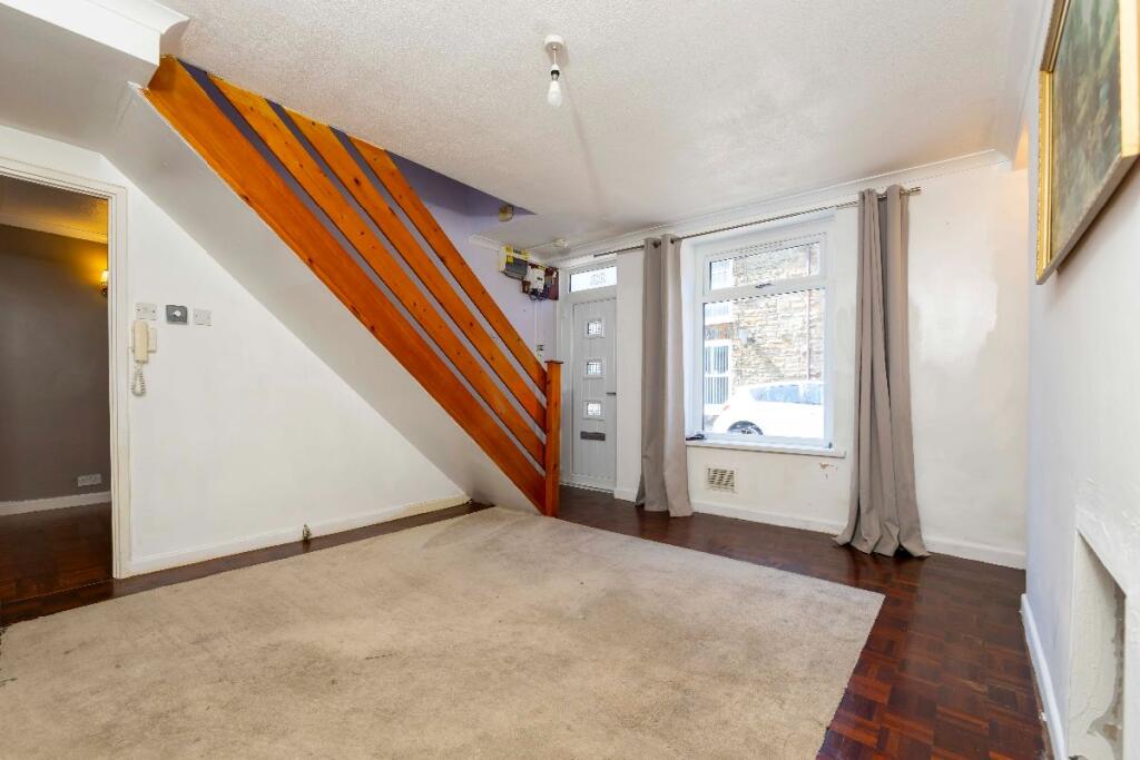 House in Cardiff - View 4