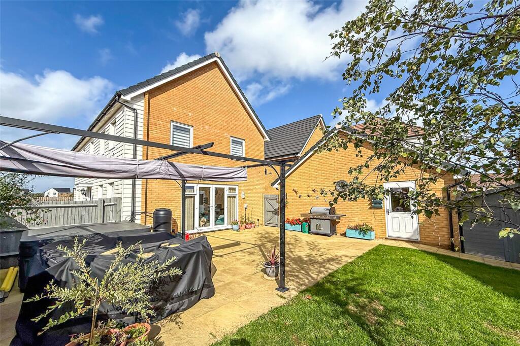 House in Littlehampton, Hampton Park, Wick - View 5
