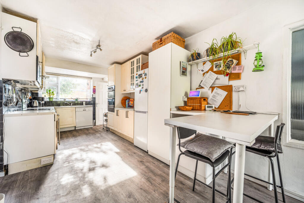 House in London - View 5