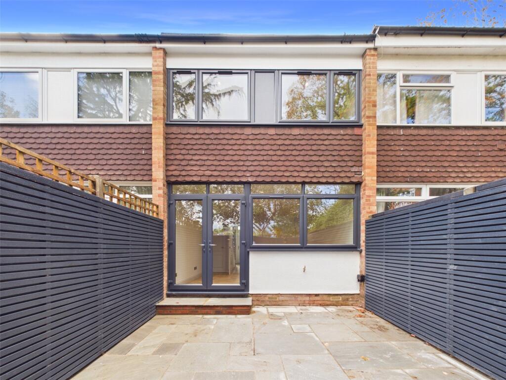 House in Twickenham - View 4