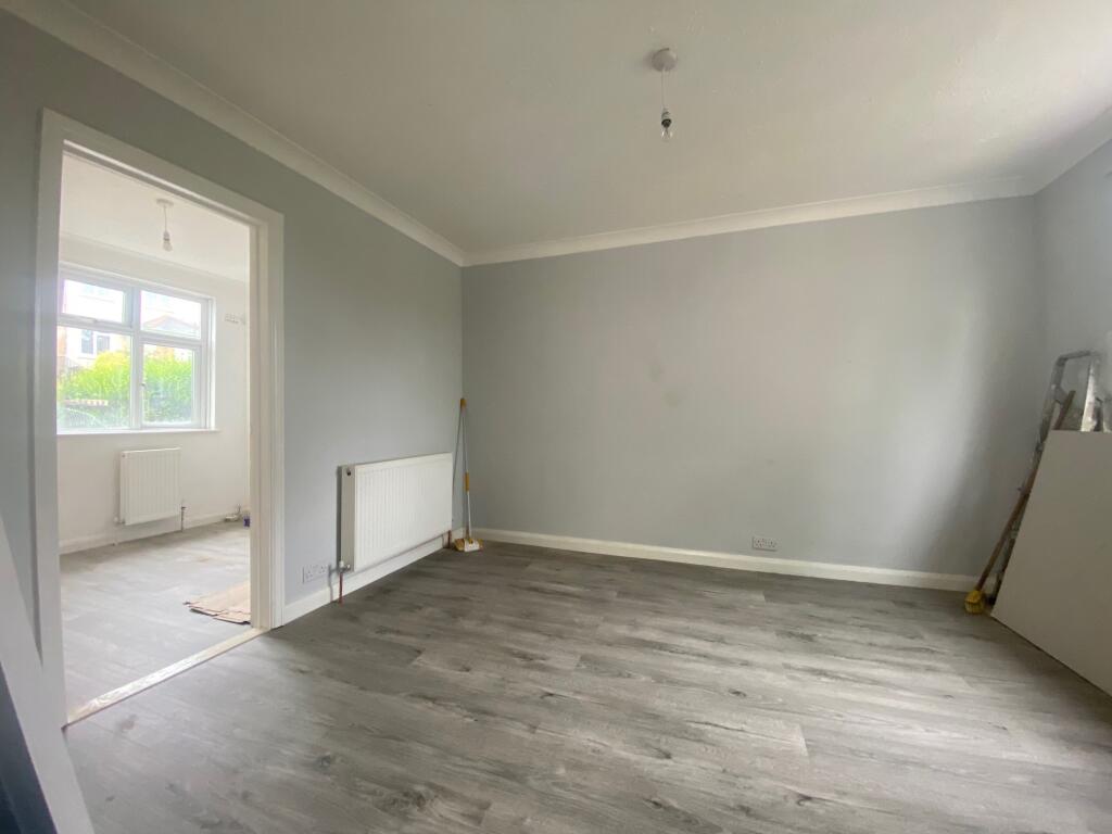 Apartment in Hemel Hempstead - View 4