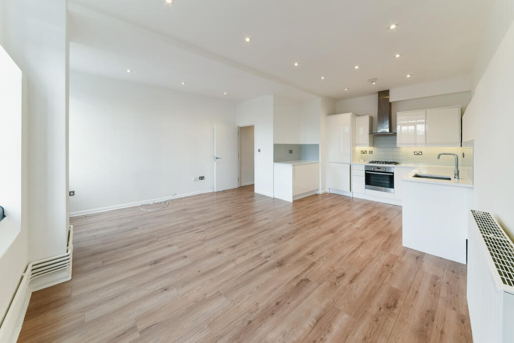 Apartment in London - View 4
