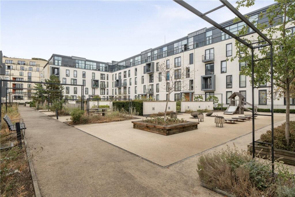Stothert Avenue, Bath, Somerset, BA2