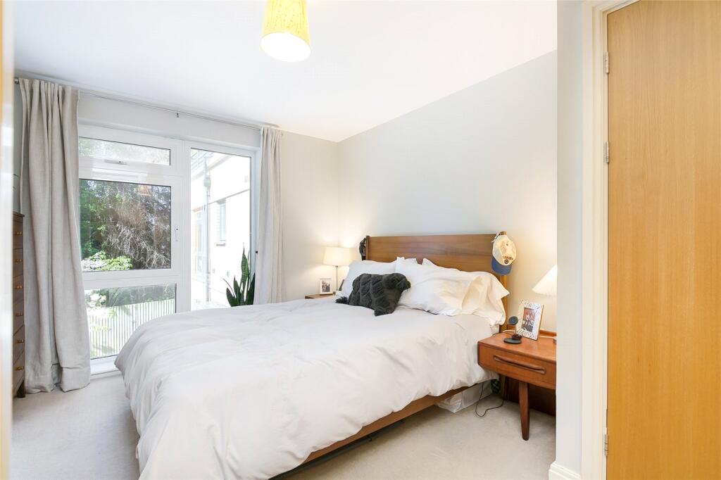 2 bedroom duplex for rent