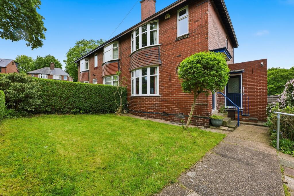 Hollythorpe Crescent, Sheffield, S8
