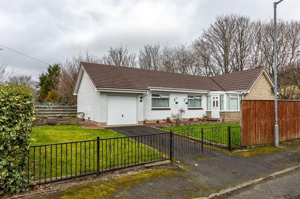 Eildonlea, 17 Douglas Place, Galashiels, TD1 3BT photo 2