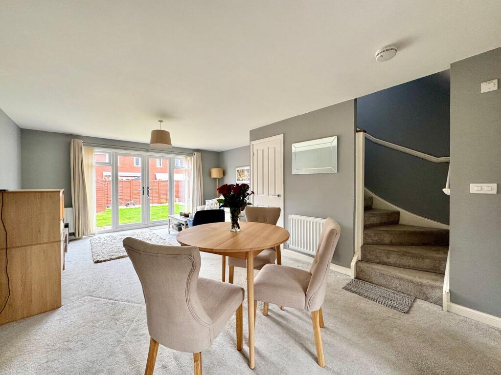 Blackthorn Row, Faringdon, SN7 photo 4