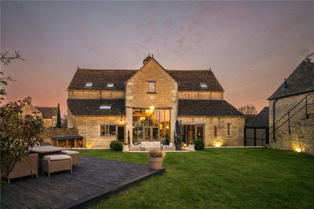 Farm Lane, Leighterton, Gloucestershire, GL8 photo 4