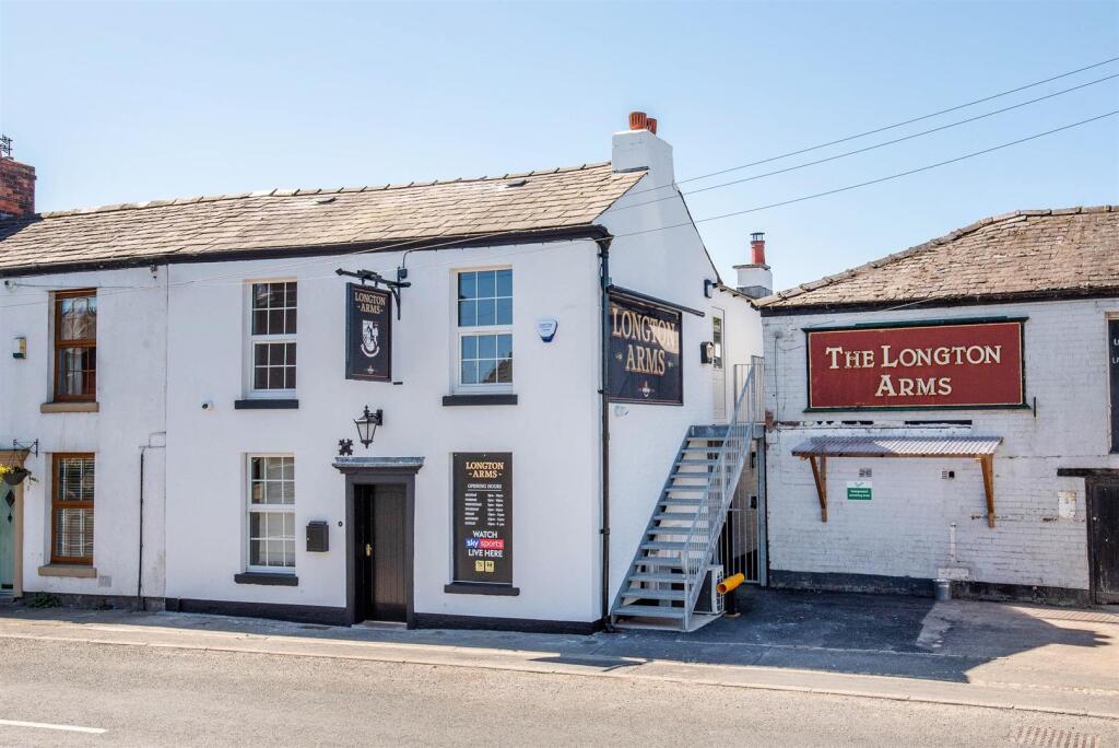 Main image of property: Flat 1 Liverpool Old Road, Walmer Bridge, Preston