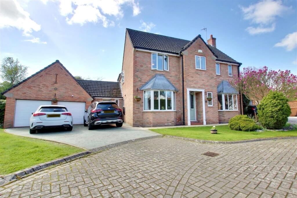 Main image of property: Hall Park, Swanland