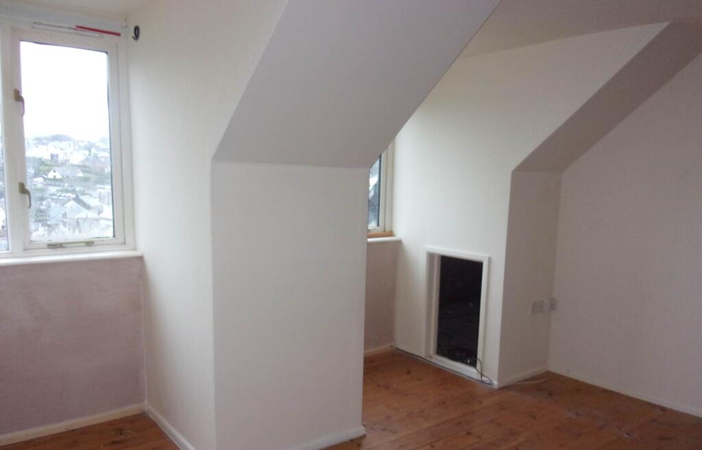 Apartment in Plymouth - View 5