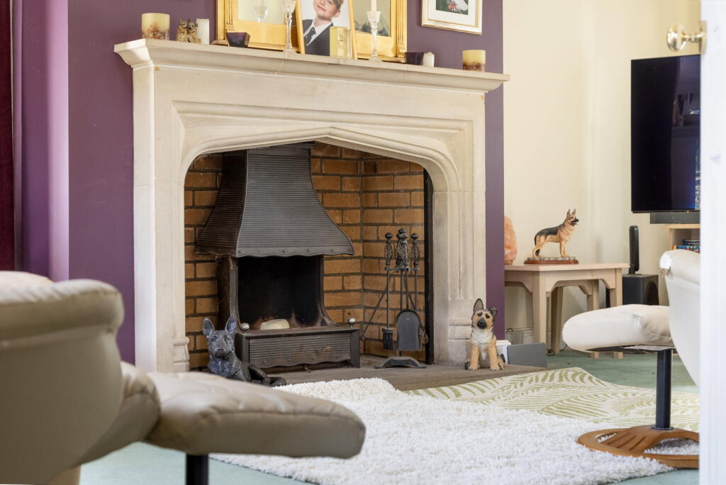House in Steeple Ashton, Wiltshire - View 5