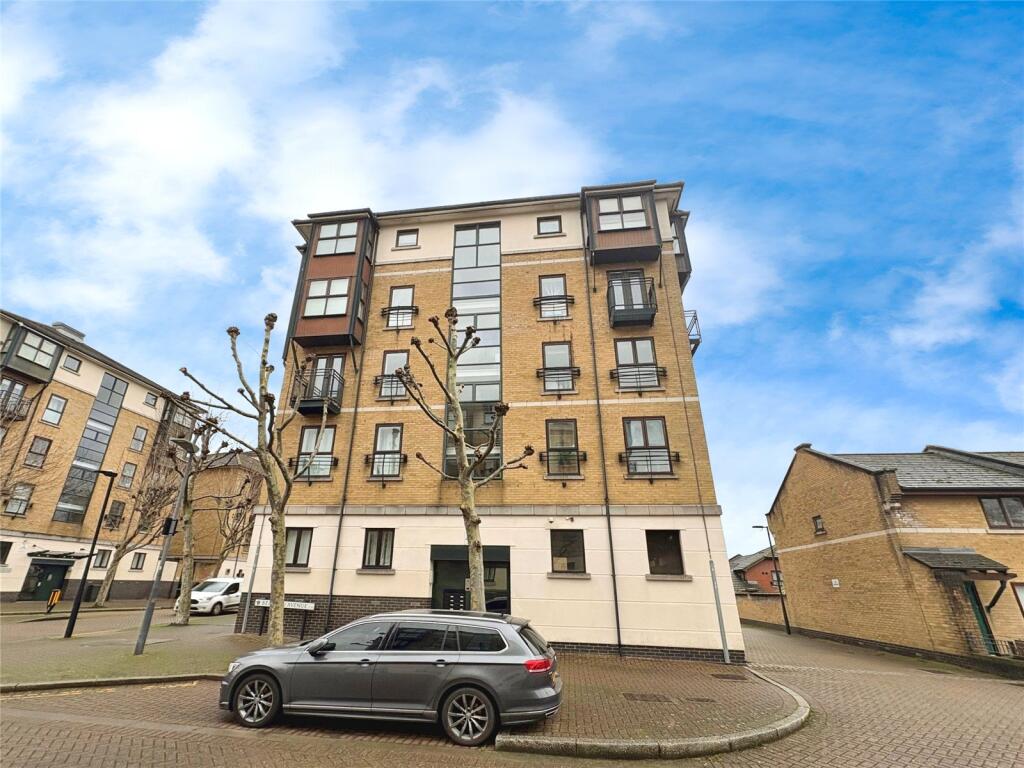 Main image of property: Beaulieu Avenue, London, E16