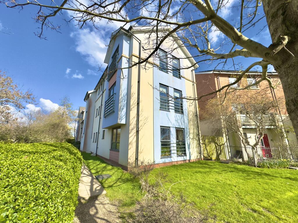 Main image of property: Guillemot Road, Portishead