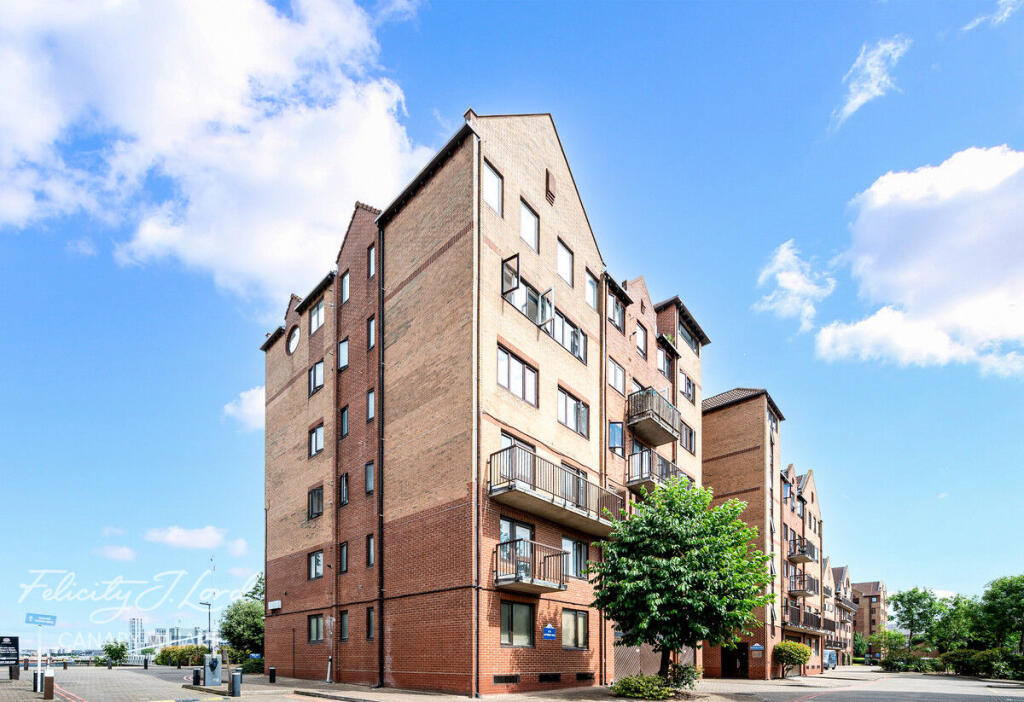 Apartment in London - View 2