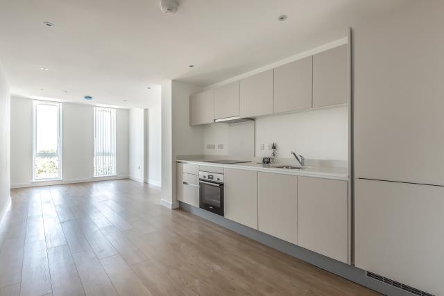 Apartment in Reading - View 2