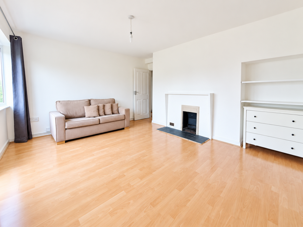 Apartment in London - View 3