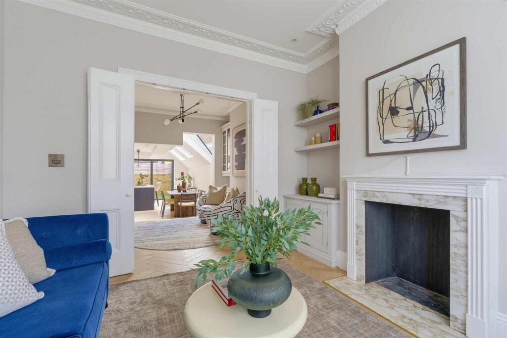 House in London - More
