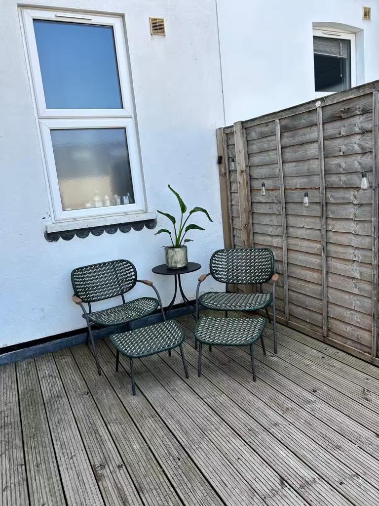 Apartment in London - View 4