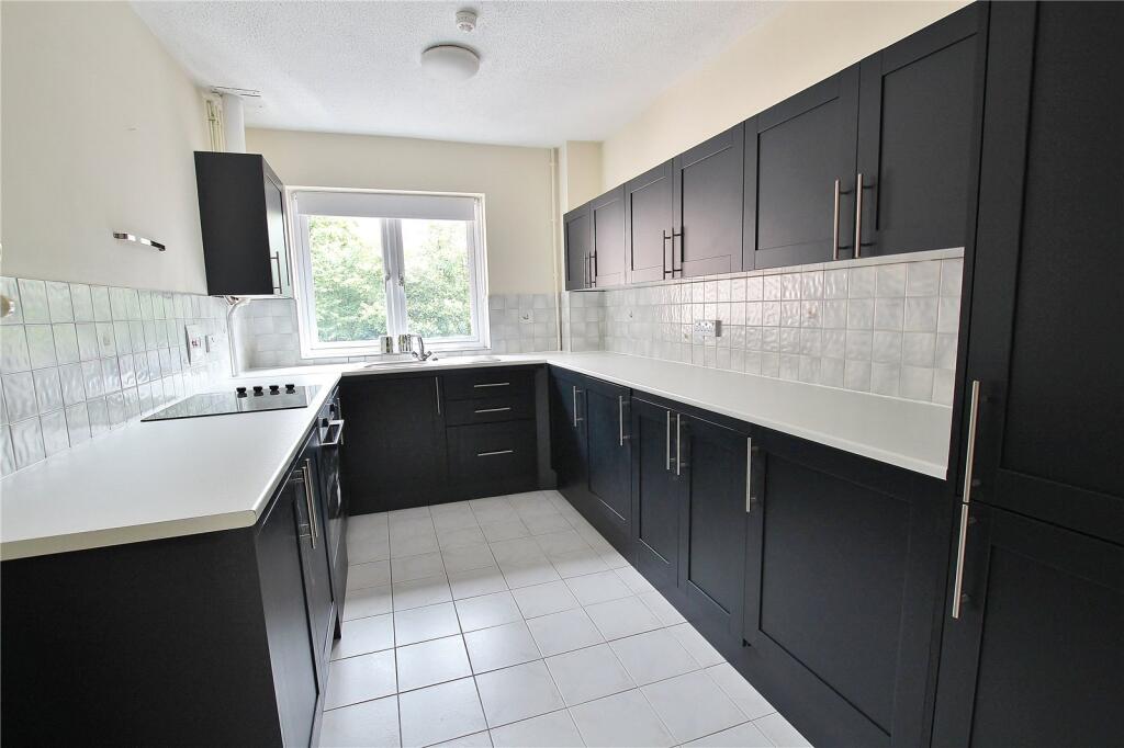 Waterloo Road, Penylan, Cardiff, CF23 photo 2
