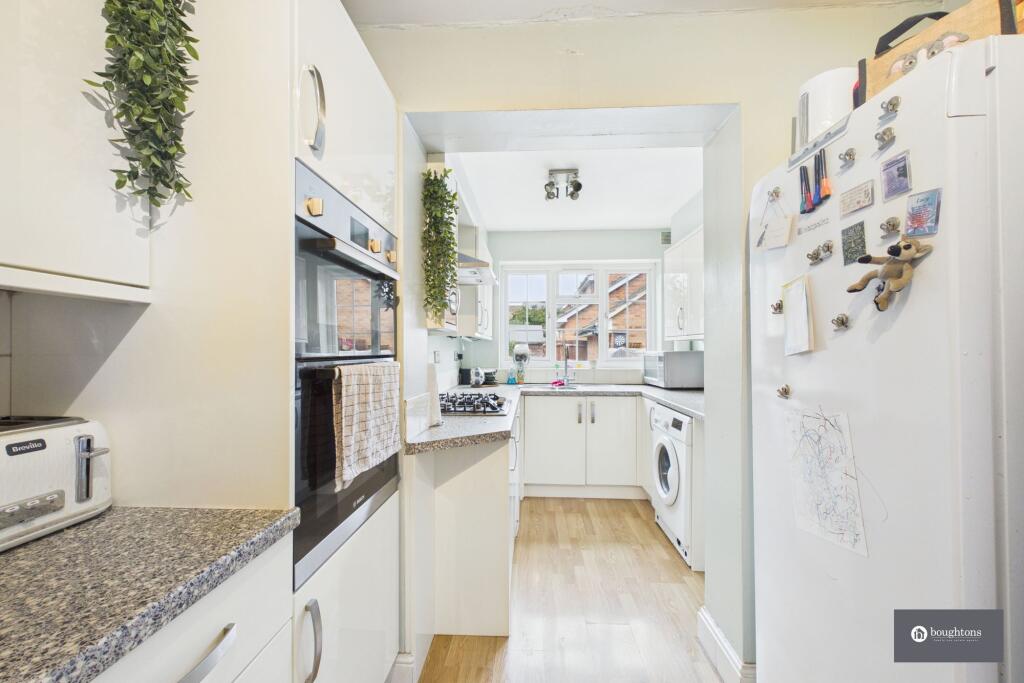 Small Crescent, Buckingham, MK18 photo 4