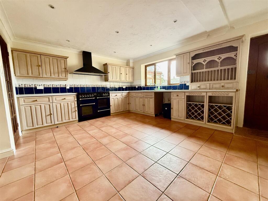 Additional image 4 of The Butts, Westbury