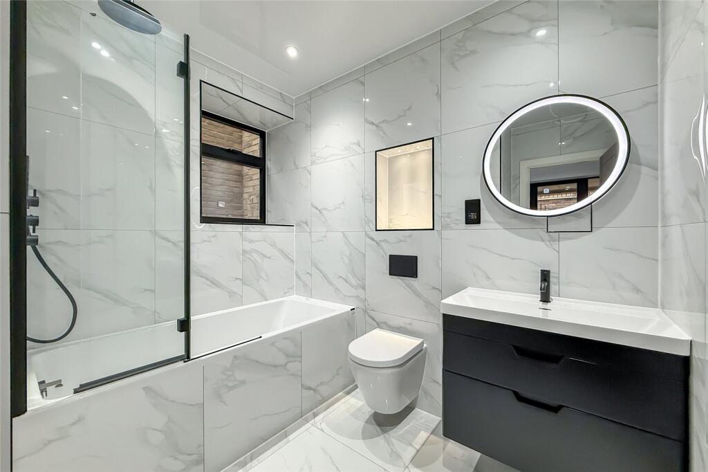 Additional image 6 of Wells Close, Harpenden, Hertfordshire, AL5