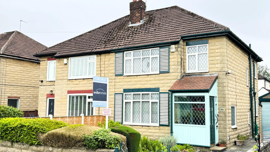 Main image of property: King Lane, Alwoodley, Leeds, West Yorkshire
