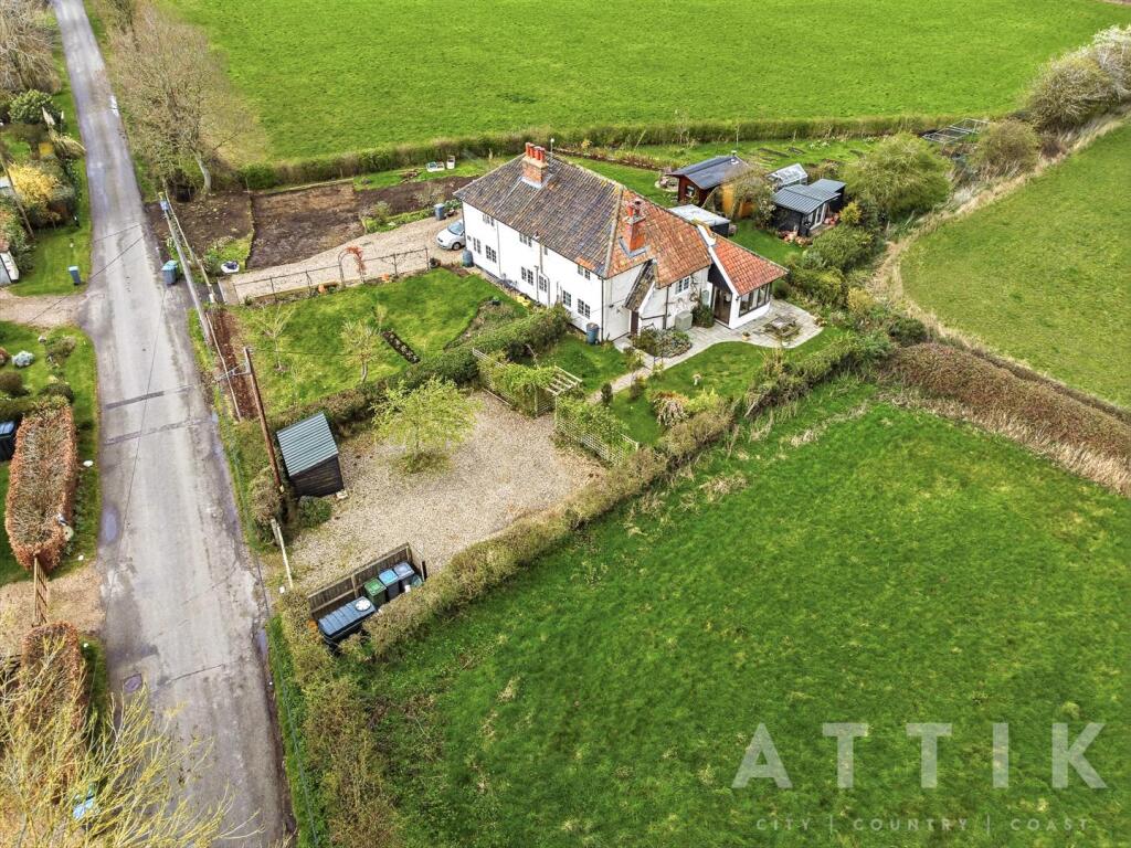 Main image of property: Bell Green, Cratfield