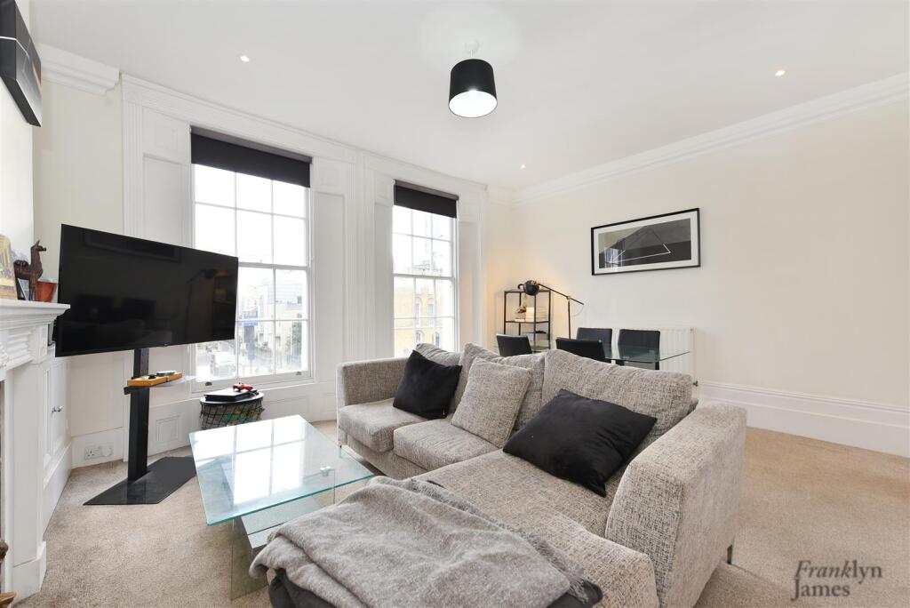 Apartment in London - More