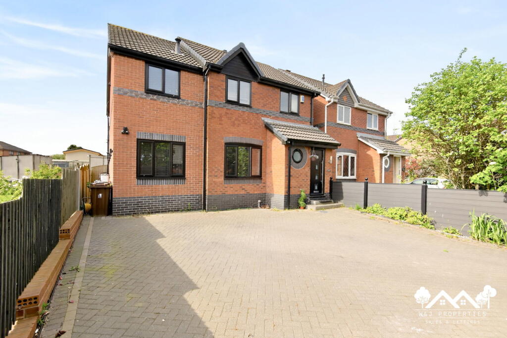 Main image of property: Dale View, Oakdale, Blackburn, BB2