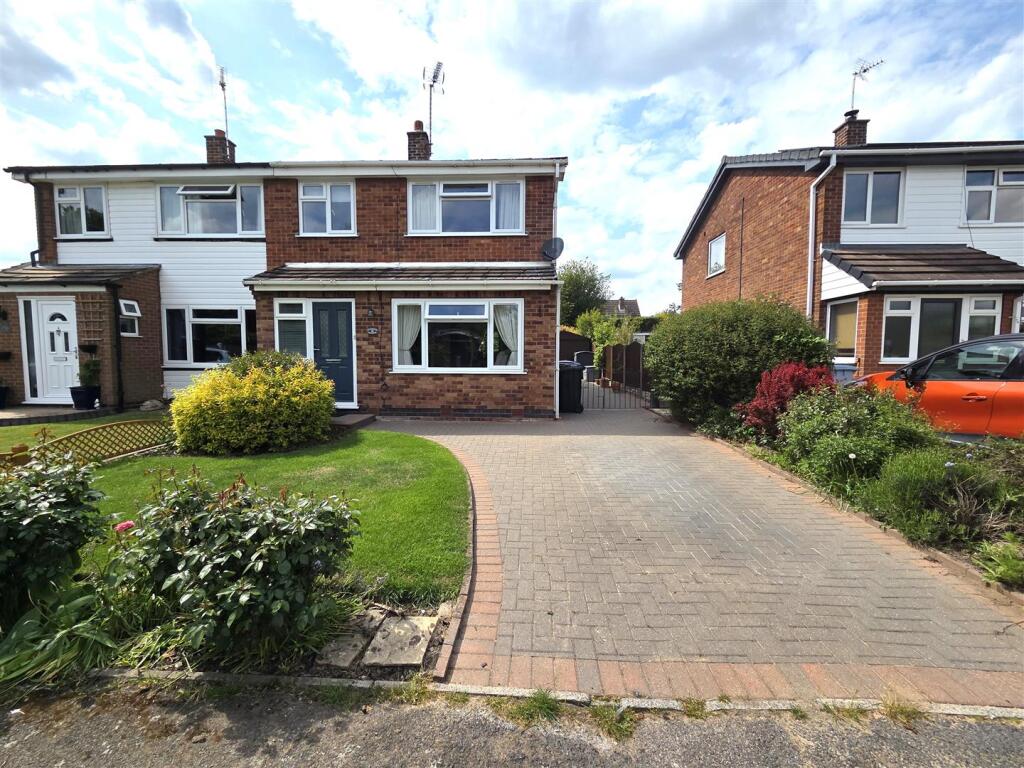 Main image of property: Lexington Gardens, Tuxford, Newark