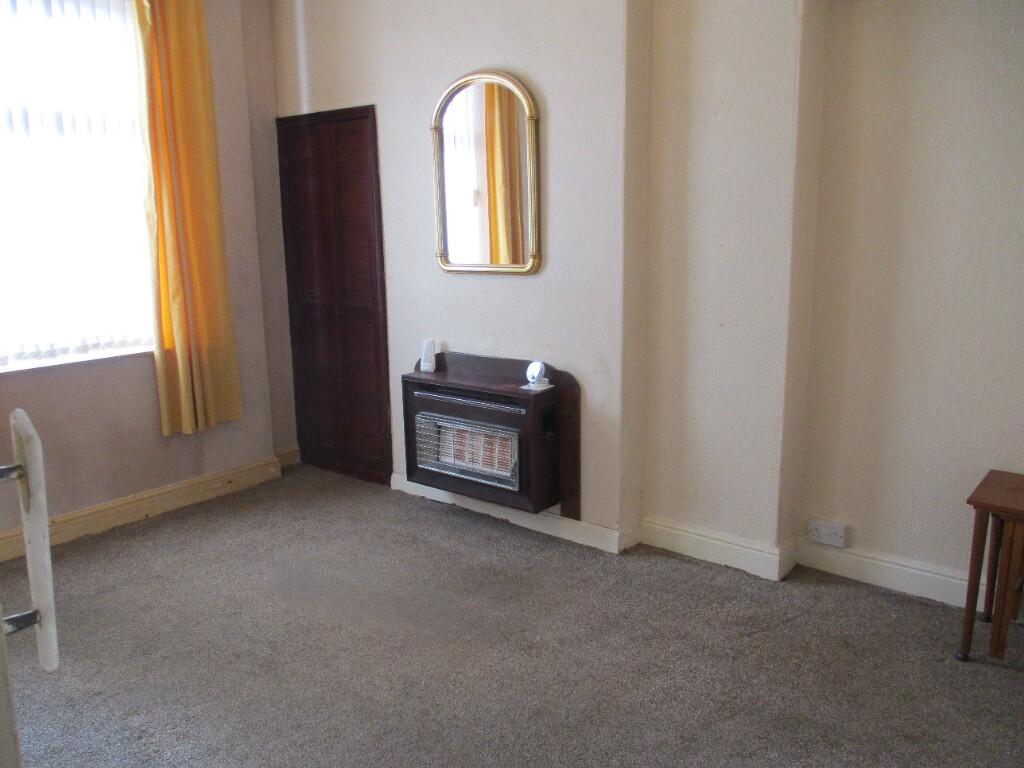 8 Alexandra Place, Annan, Dumfriesshire, DG12 5DJ2 - View 3