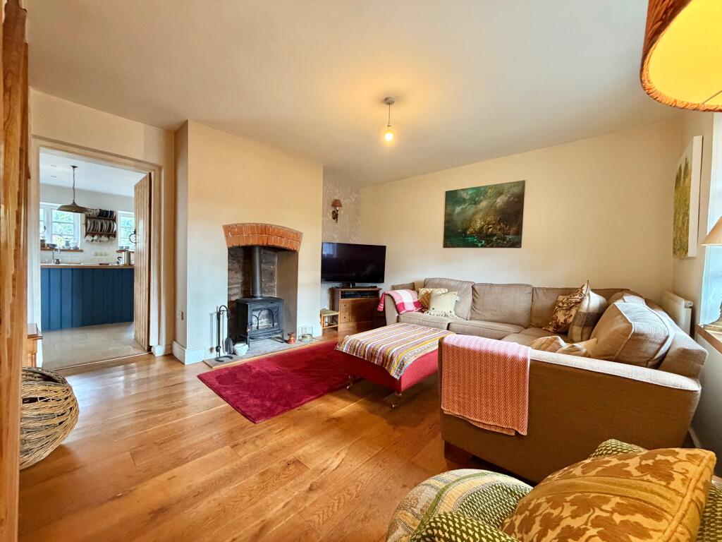 House in Forest of Dean, Aylburton Common, Aylburton - More