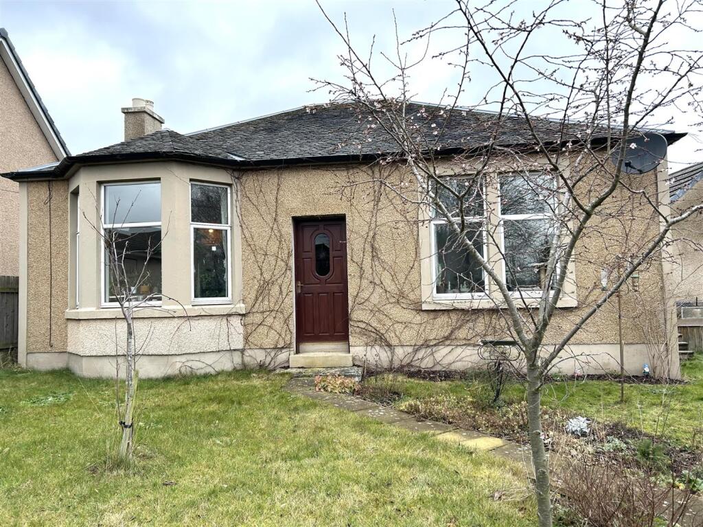 Main image of property: Gauze Court, Bo'ness