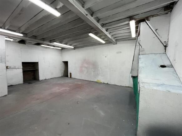 Unit 33, Hartley Fold