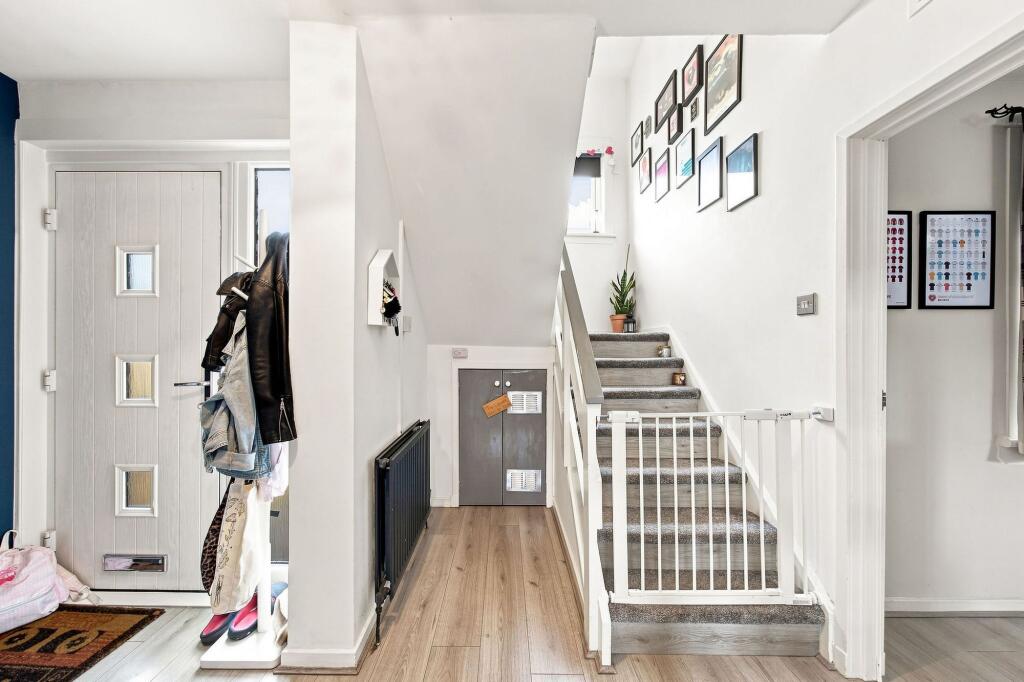 House in Edinburgh - View 5