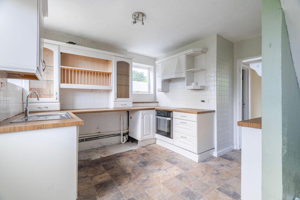 House in East Suffolk, Lowestoft - More