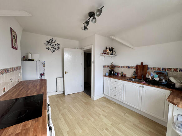 Flat 2 Kitchen